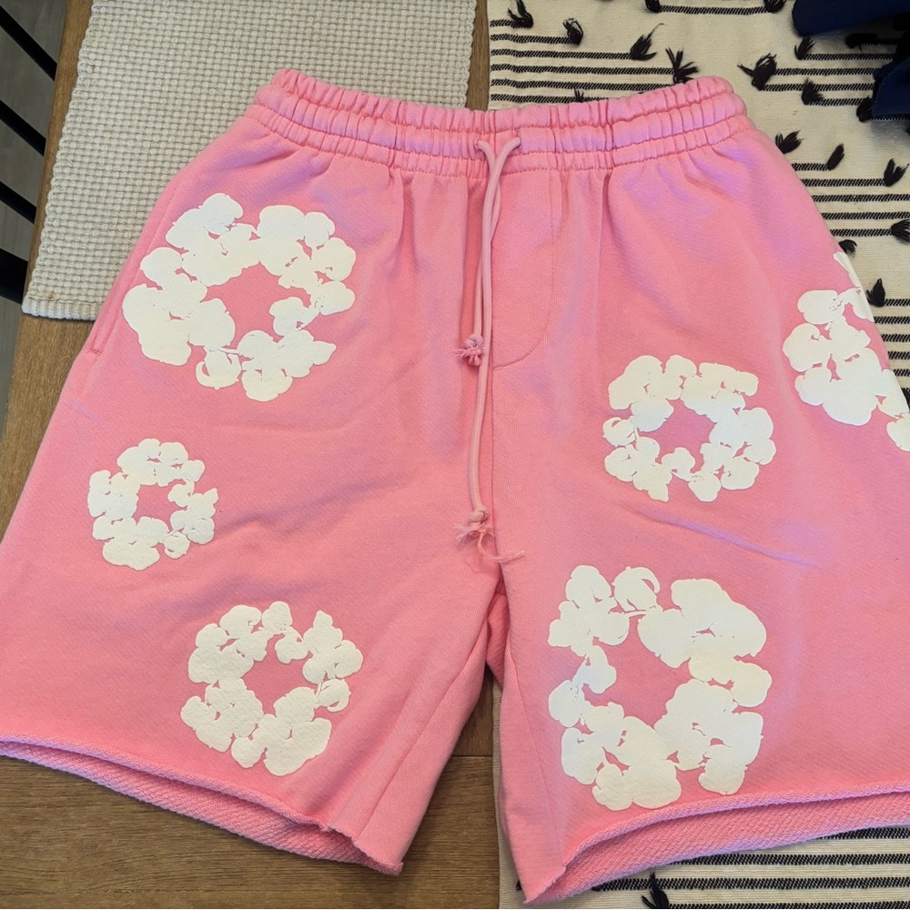 Pink Floral Men's Shorts